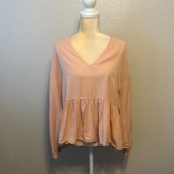 ZARA TRF Light Pink Lyocell Peplum V Neck Top Size S - Picture 1 of 5